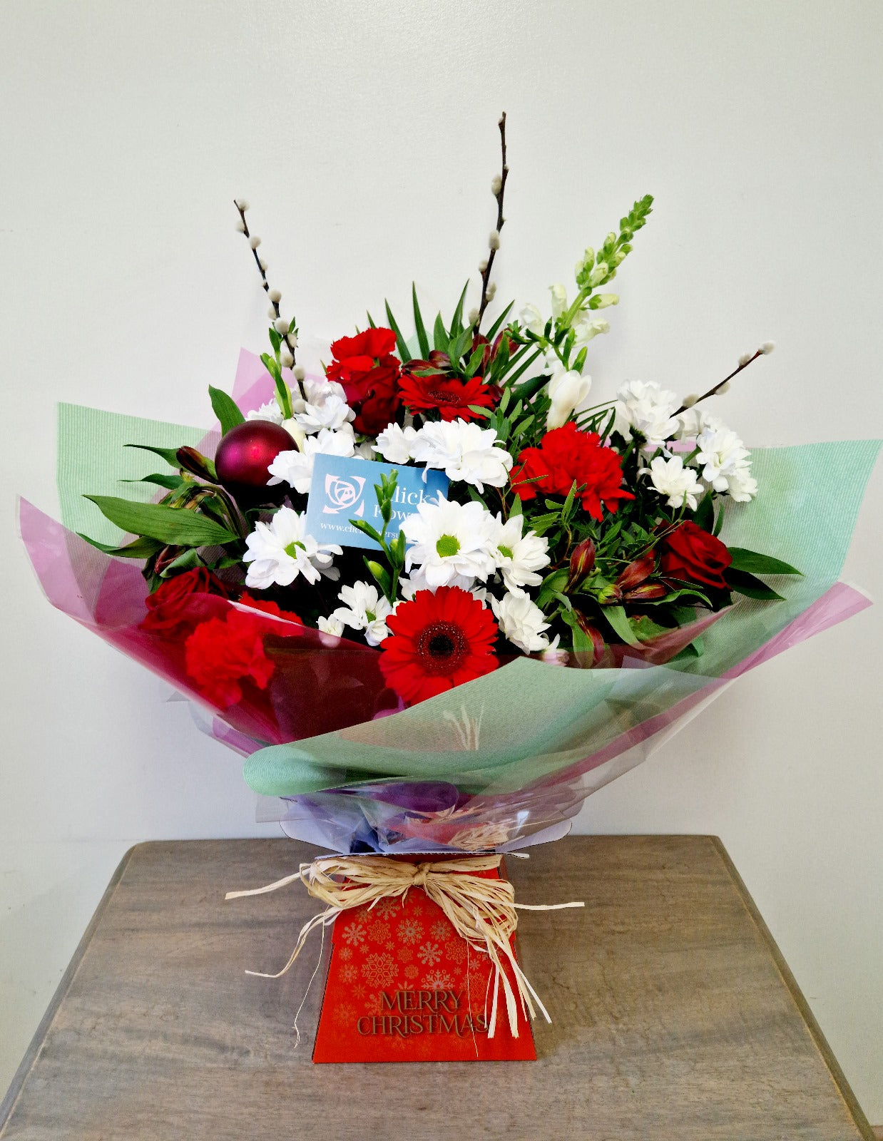 Christmas Traditional Bouquet - Click Flowers UK | Fresh Flower Bouquet Delivery in Spalding, Lincolnshire