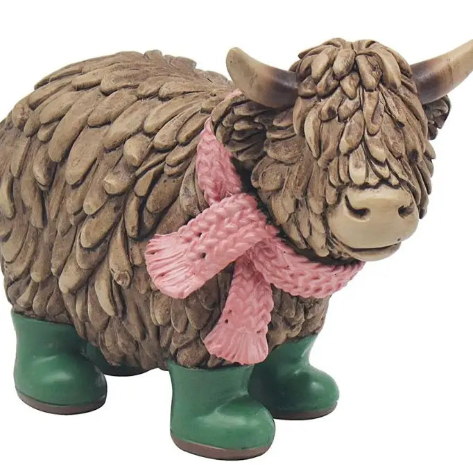 Hughie Highland Cow in Wellies - Click Flowers UK | Fresh Flower Bouquet Delivery in Spalding, Lincolnshire