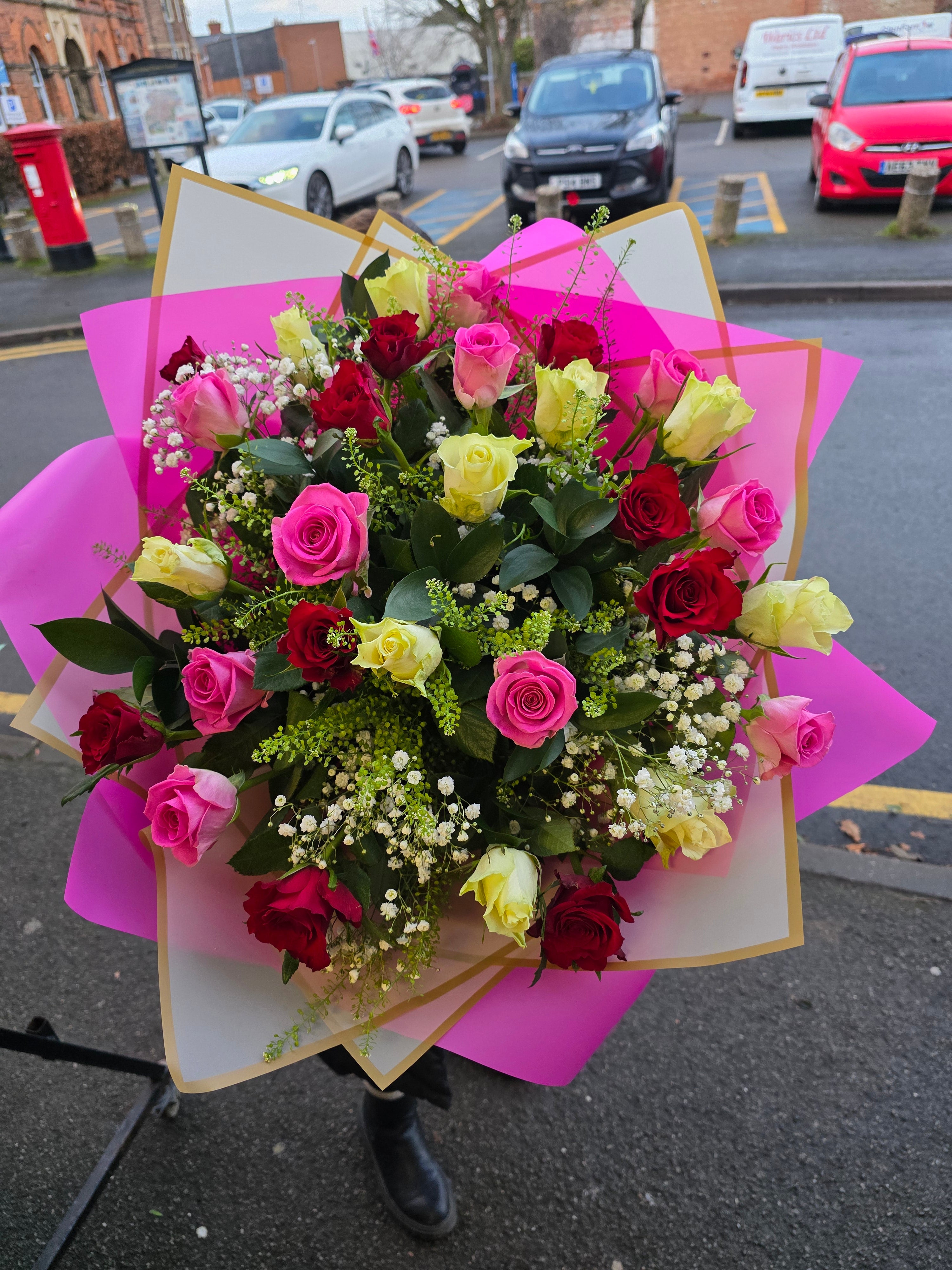 Valentine's mixed rose bouquet - Click Flowers UK | Fresh Flower Bouquet Delivery in Spalding, Lincolnshire