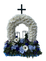 Gates of Heaven - Click Flowers UK | Fresh Flower Bouquet Delivery in Spalding, Lincolnshire